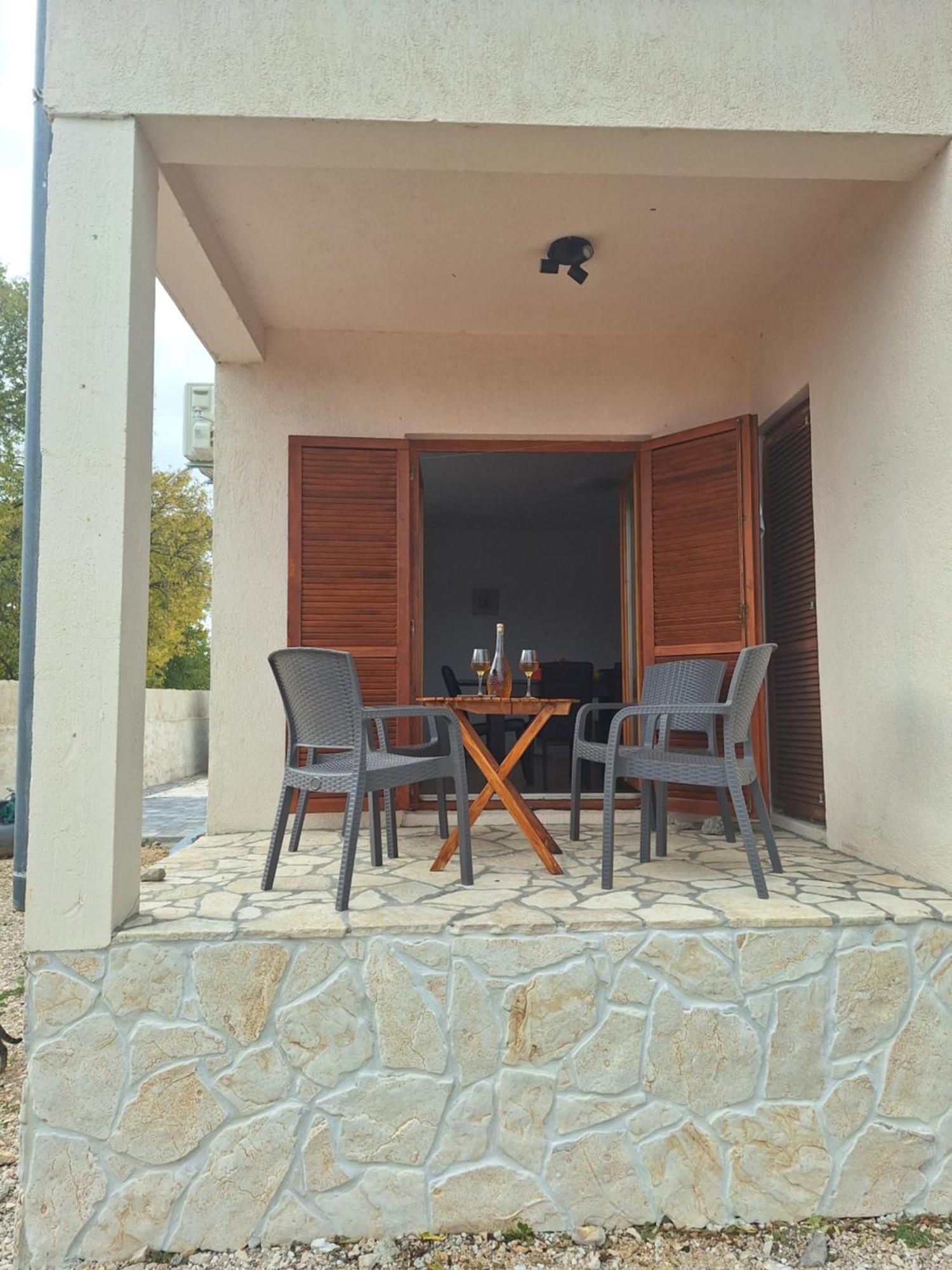 Kuca Za Odmor Mira Villa Biograd Na Moru Exterior photo